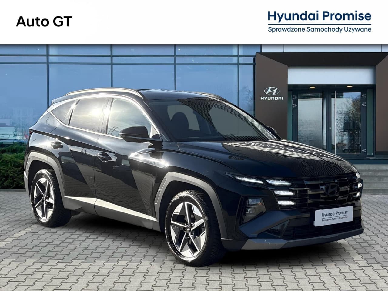 Hyundai Tucson - zdjęcie 17