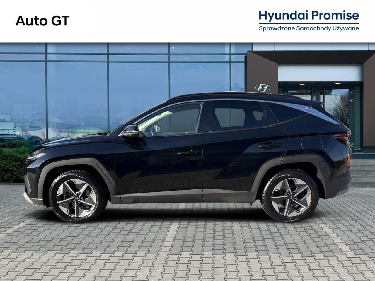 Hyundai Tucson - zdjęcie 13