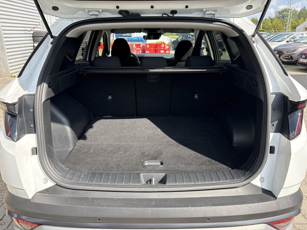 Hyundai Tucson - zdjęcie 14