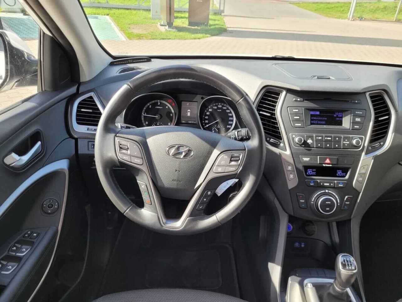 Hyundai Santa Fe - zdjęcie 3