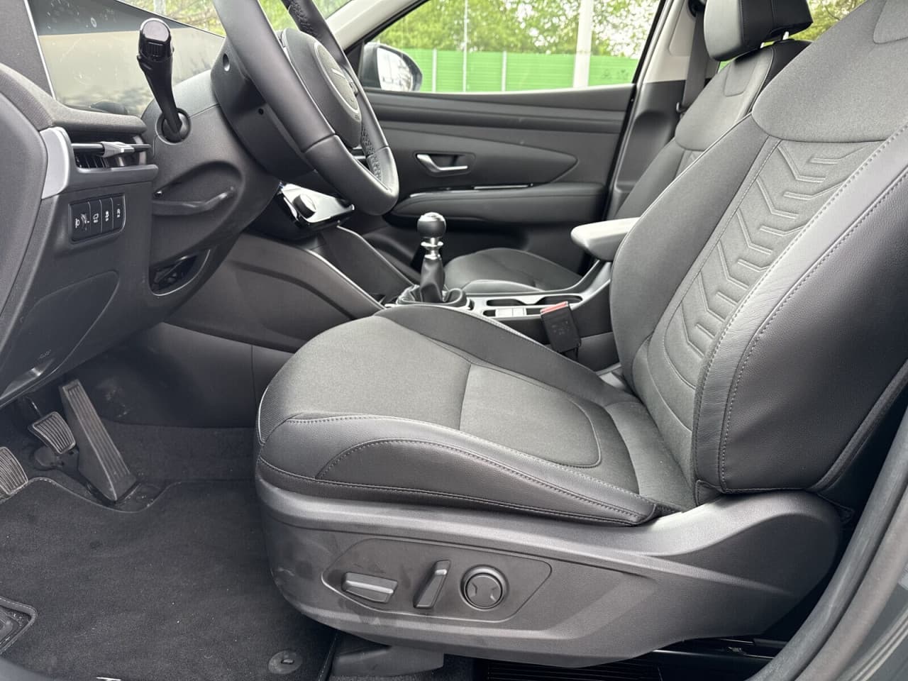 Hyundai Tucson - zdjęcie 12