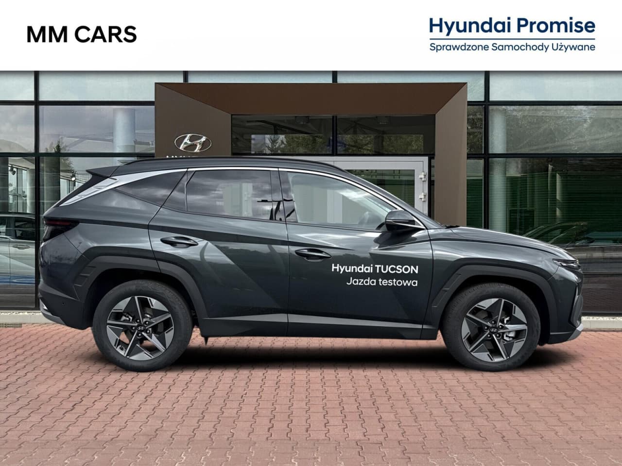 Hyundai Tucson - zdjęcie 8
