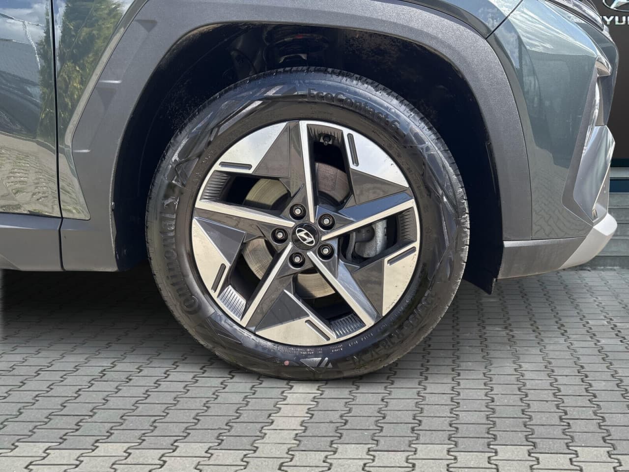 Hyundai Tucson - zdjęcie 18