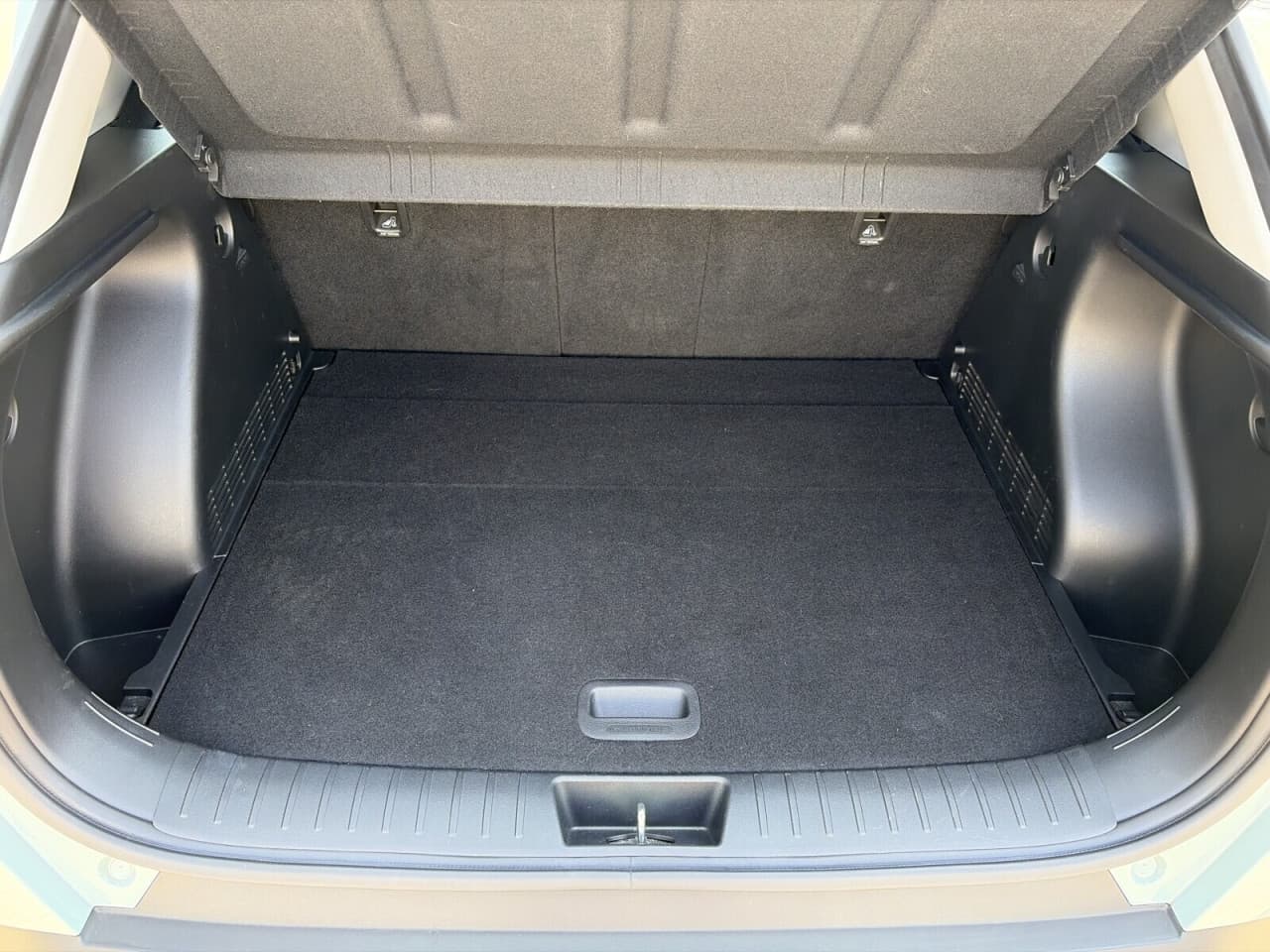 Hyundai Kona - zdjęcie 18