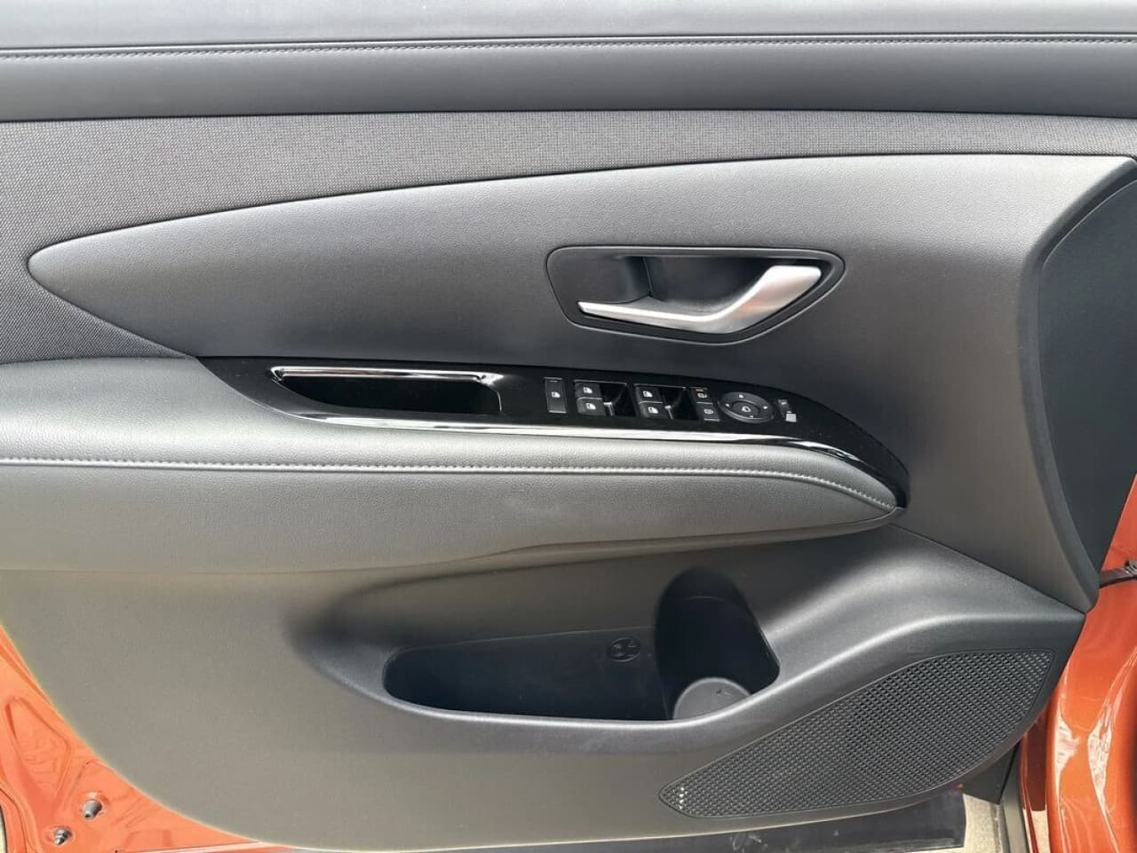 Hyundai Tucson - zdjęcie 9