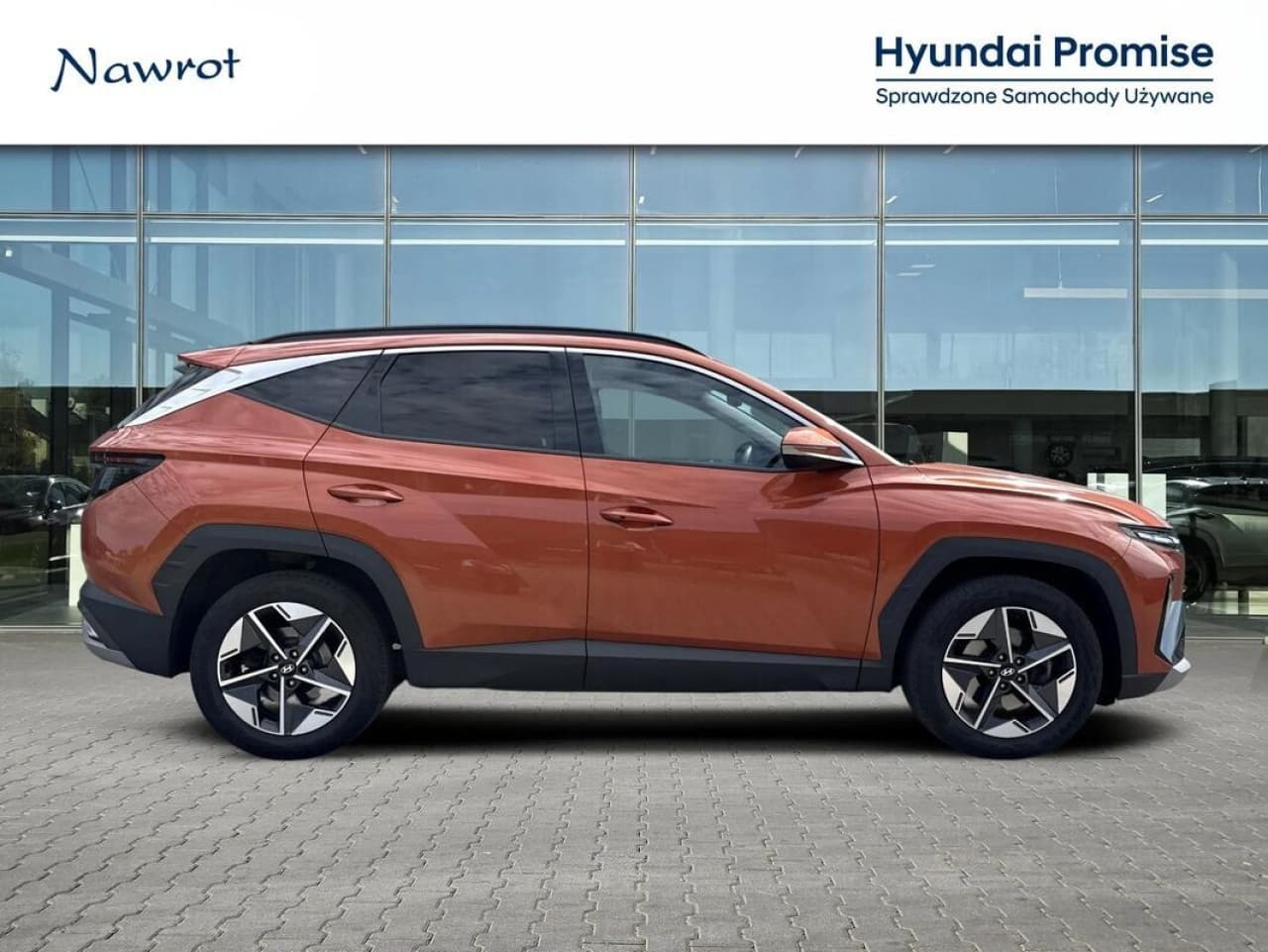 Hyundai Tucson - zdjęcie 16