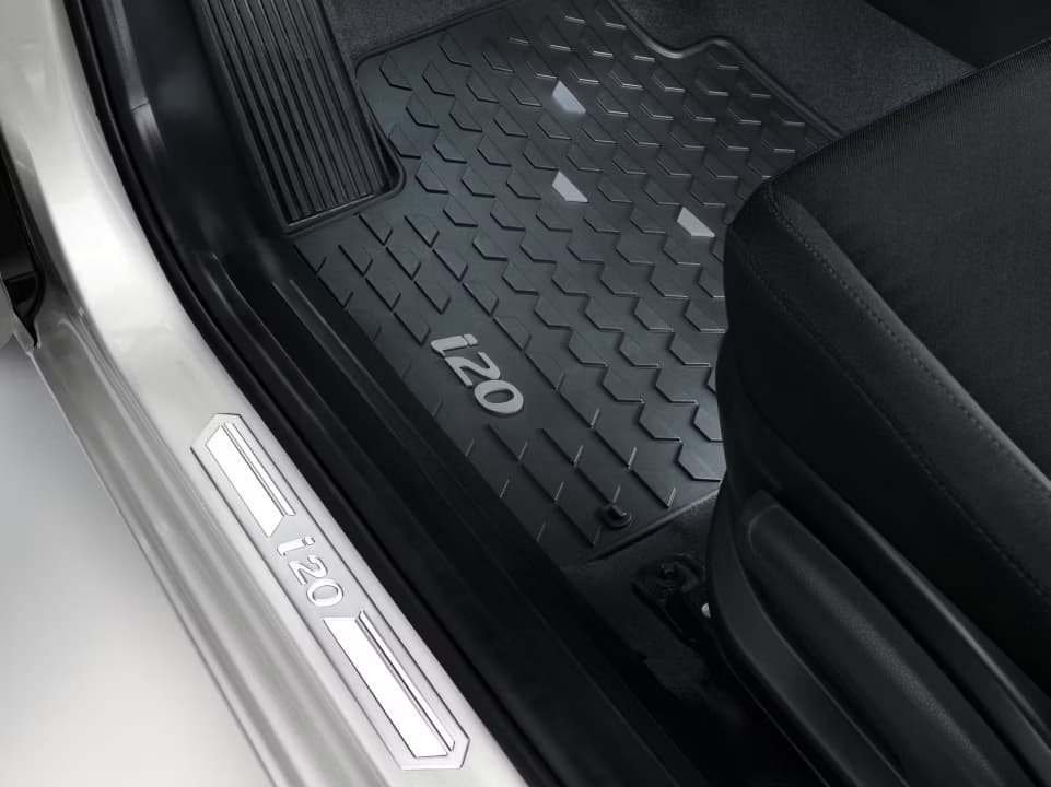 i20
